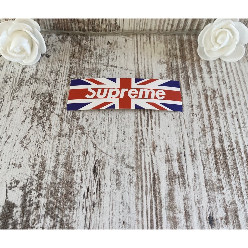 Brand new Supreme sticker